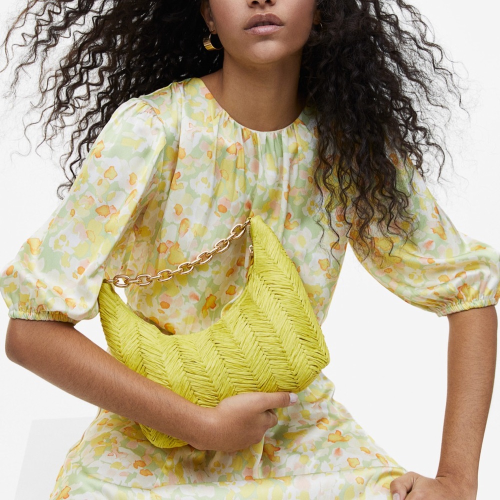 H&M Straw Raffia Summer Yellow Woven Women's Bag Purse Gold Chain NWT